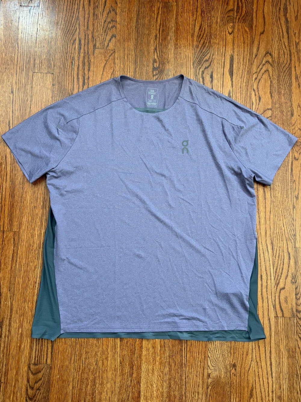 On Cloud Performance T Shirt Mens XL Purple Gray Gym Running Training Athletic